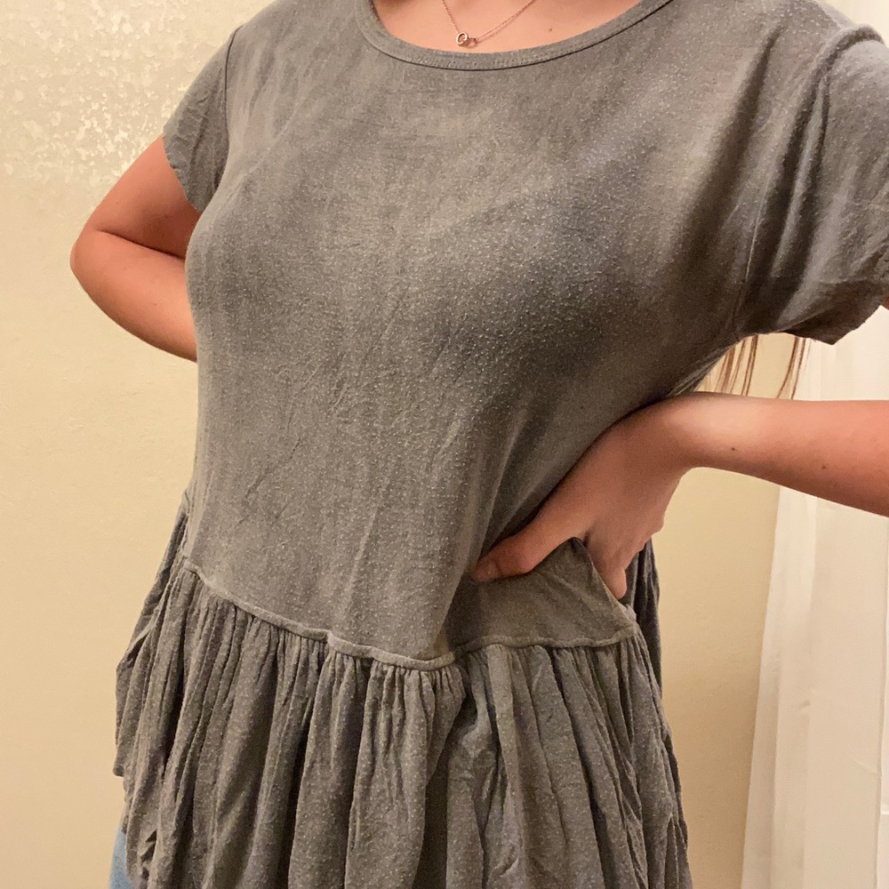 Grey flowy top